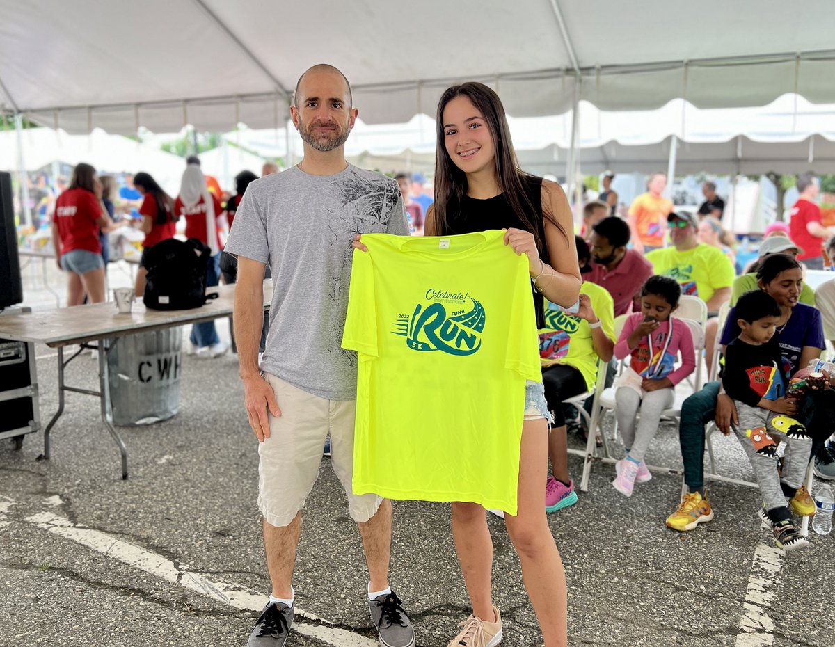 Congrats to Lauren Belanger of <a href="/ConardCHS/">Conard HS</a> - whose design was chosen to be featured on the <a href="/CelebrateWH/">CelebrateWH</a> FUNd RUN shirts! She won a $250 gift certificate to <a href="/JerrysArtarama/">Jerry's Artarama</a>! #WestHartford