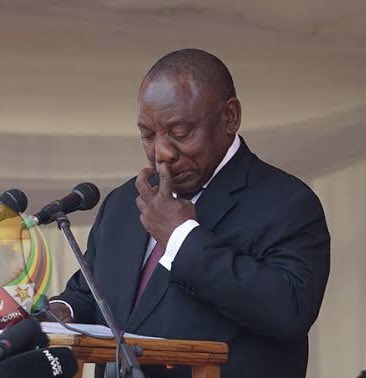 BraHlonisky's tweet photo. 1. He went home when his comrades were shipped to Robben Island
2. He got away with #MarikanaMassacre
3. He got away with Bosasa lie
4. His Spokesperson fiddled with tender process under his watch
5. SAA sold for R51 under him
6. #PhalaPhalaFarm is his last stop.

#Akazothetha https://t.co/ANI3fGOUss