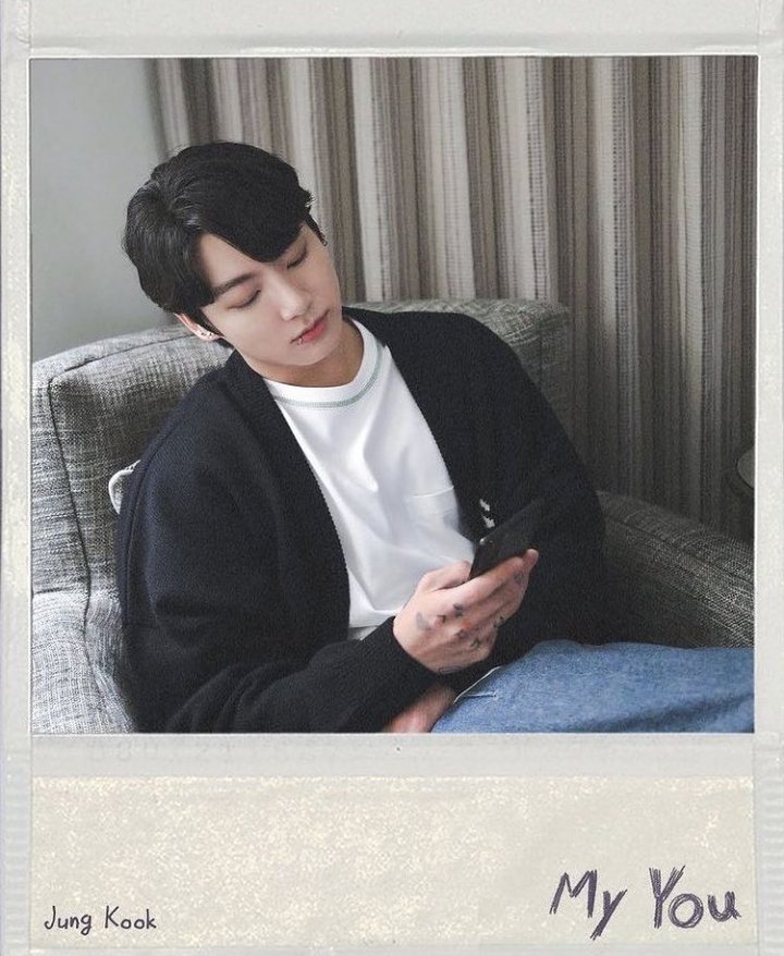 Thank you for this sweetest song 💜
#JUNGKOOK 
#BTS9thAnniversary