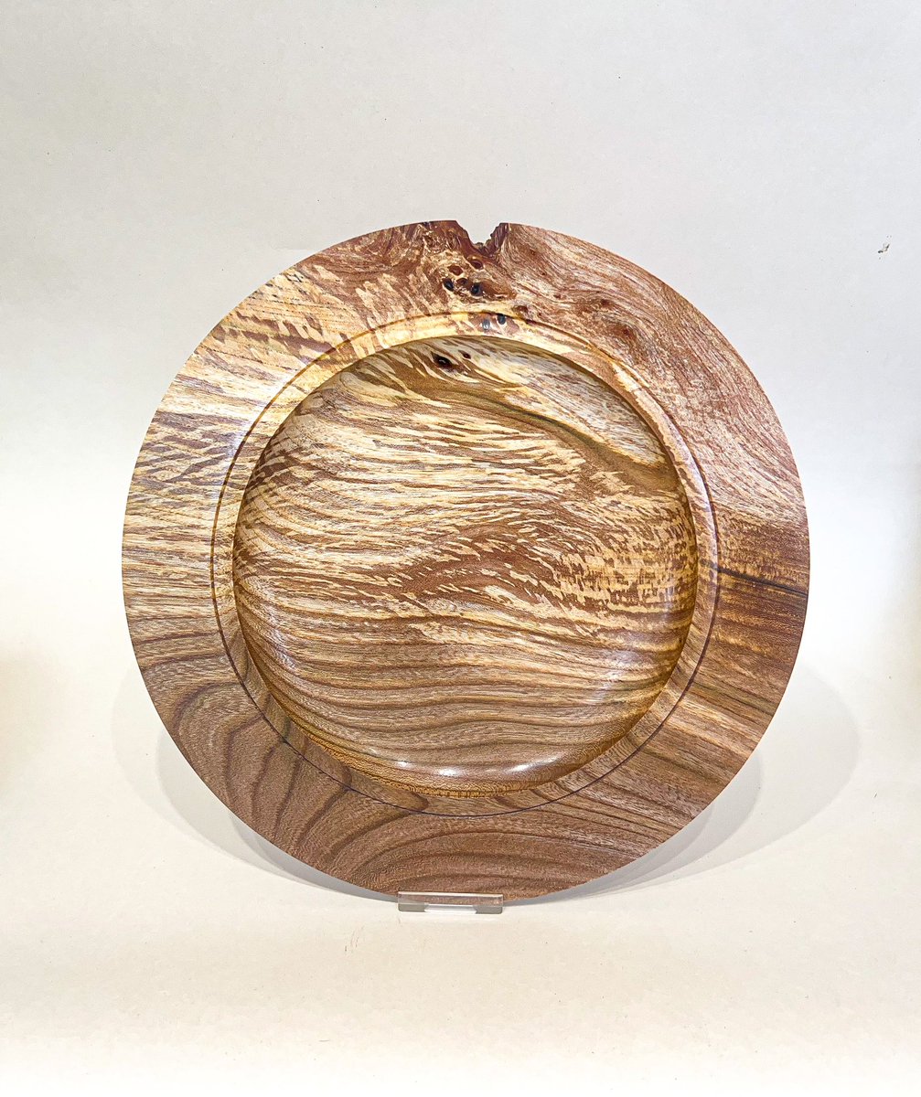MSWoodturning's tweet image. Today’s play in the workshop! A spalted wych elm platter, finished in u-beaut eee, and shithotwax stick! For sale as always, pm for details. #shoplocal #woodturning #ubeaut #highlands #scotland