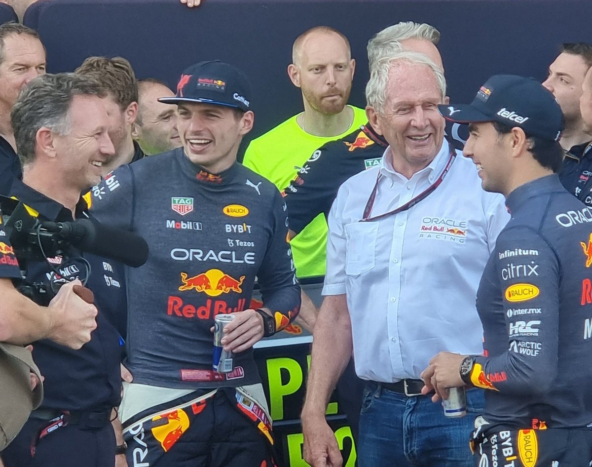 Esta foto define el ambiente en Red Bull.