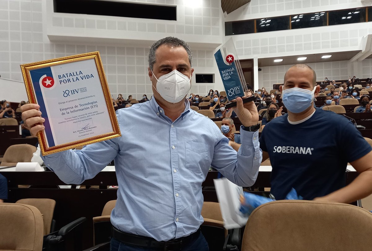 FinlayInstituto's tweet photo. #FelizAniversario
El Premio #Batalla por la Vida" concedido por el @FinlayInstituto a la @etibiocubafarm1 en febrero del 2022, representa lo que esa institución significa para nosotros y por qué seguiremos juntos construyendo #CubaPorLaVida
#CubaVive
#Felicidades https://t.co/9JkK6wCO4Q