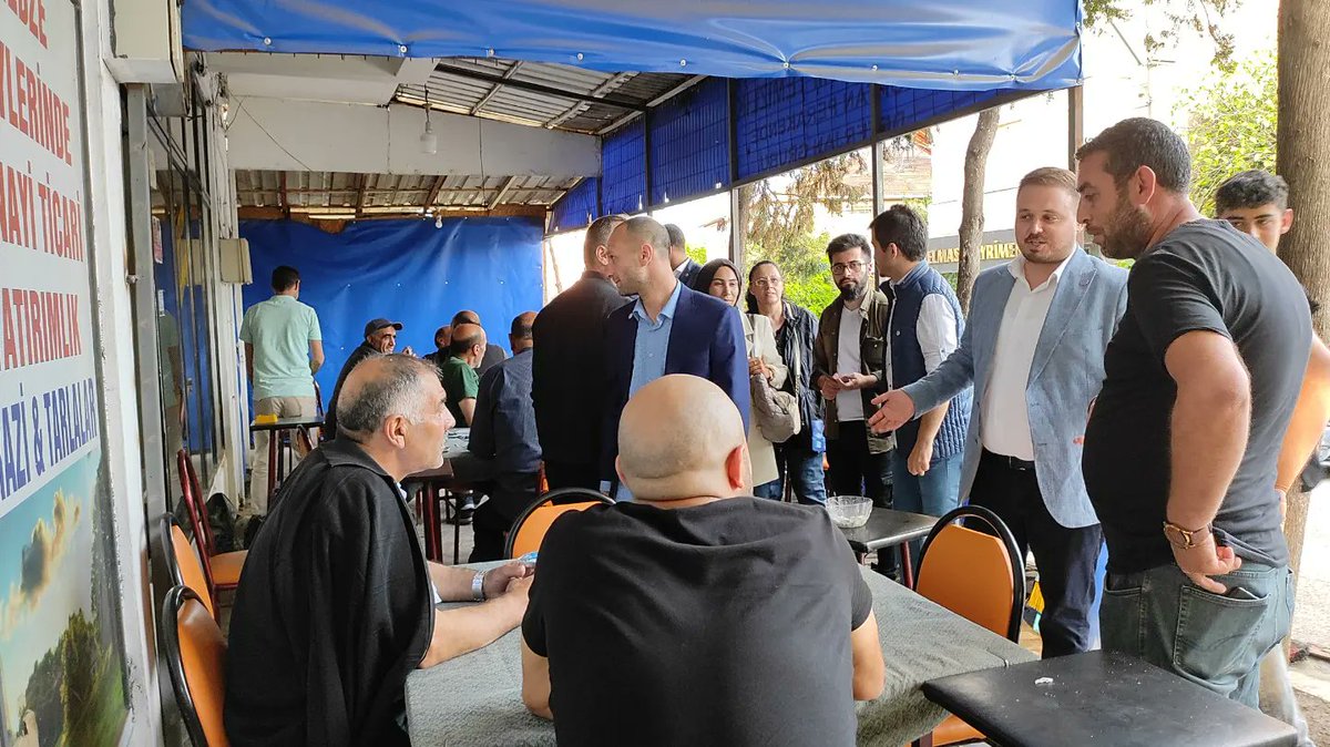 MemleketKocaeli's tweet image. Köy ziyaretlerimizde bugünkü son durağımız #Pelitli köyü oldu. Halkımızın ve esnafımızın dertlerine çözümlerimizi sunduk.