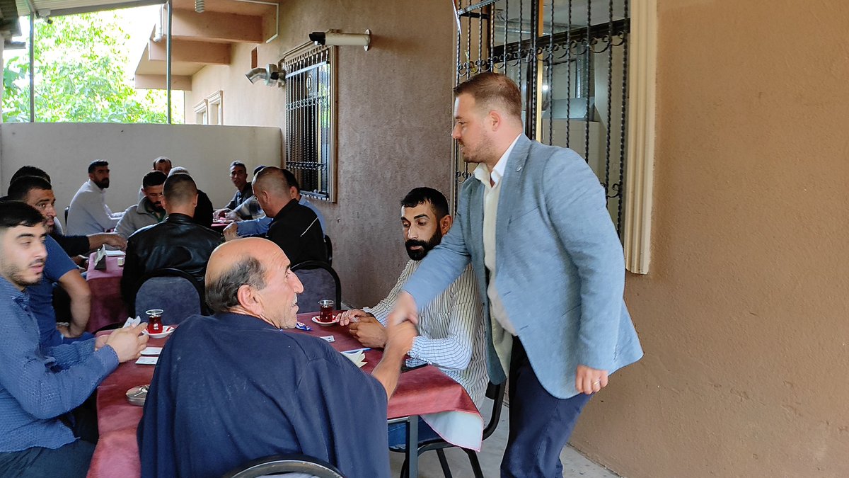 MemleketKocaeli's tweet image. Köy ziyaretlerimizde bugünkü son durağımız #Pelitli köyü oldu. Halkımızın ve esnafımızın dertlerine çözümlerimizi sunduk.