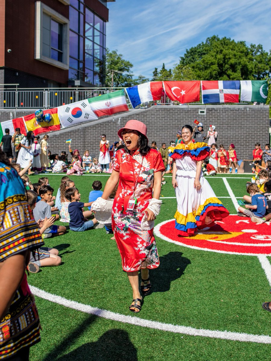 JAA429's tweet photo. @EatonSchool Citizens of the world unite in unity, daily! What a wonderful world it could be, if we all work towards UNITY!  @dcpublicschools #inclusive4all https://t.co/cu852JcGn8