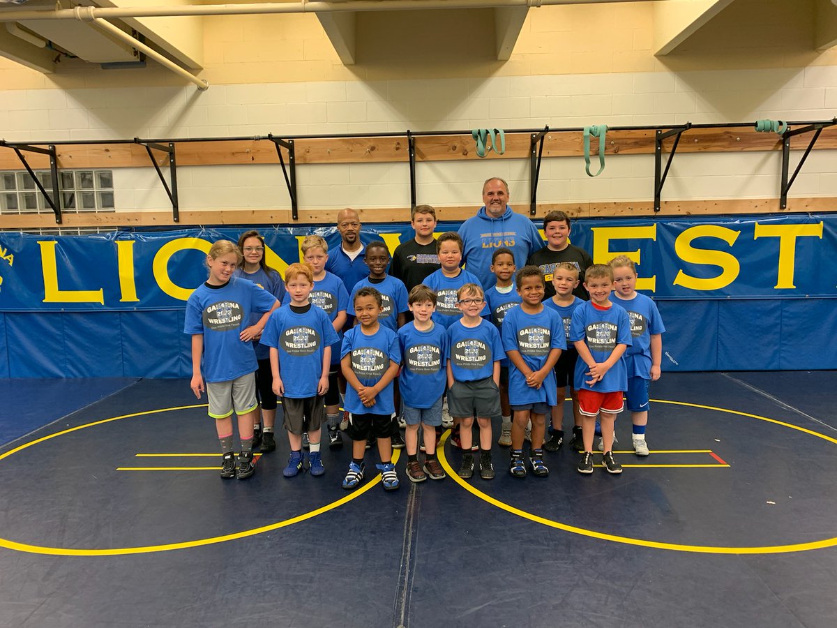 JamieLeeseberg's tweet photo. Another Gahanna HS wrestling camp in the books. https://t.co/10DCCDO6fE