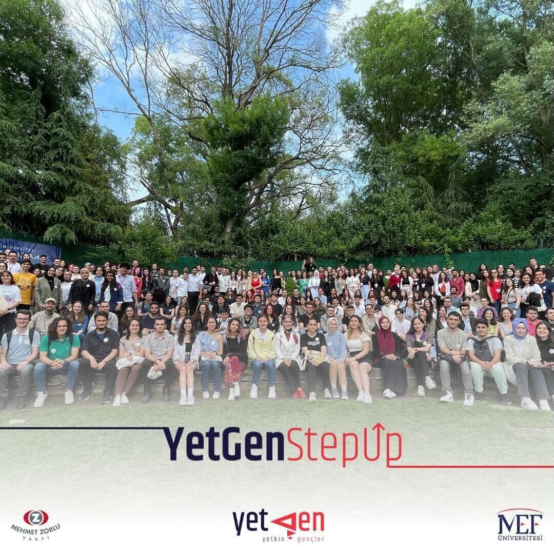 YetkinGencler's tweet photo. YetGen mezunlarına özel kariyer fırsatları sunan StepUp etkinliğimizde mezunlarımız, kendilerine sağladıkları yetkinlikleri kurumlara en iyi şekilde sunarken bitmeyen enerjileriyle ve kopmayan dostluk bağlarıyla bir kez daha “İyi ki YetGen!” dedirtti! 🥰
#YetGenStepUp ✅ https://t.co/vMOqi4KUls