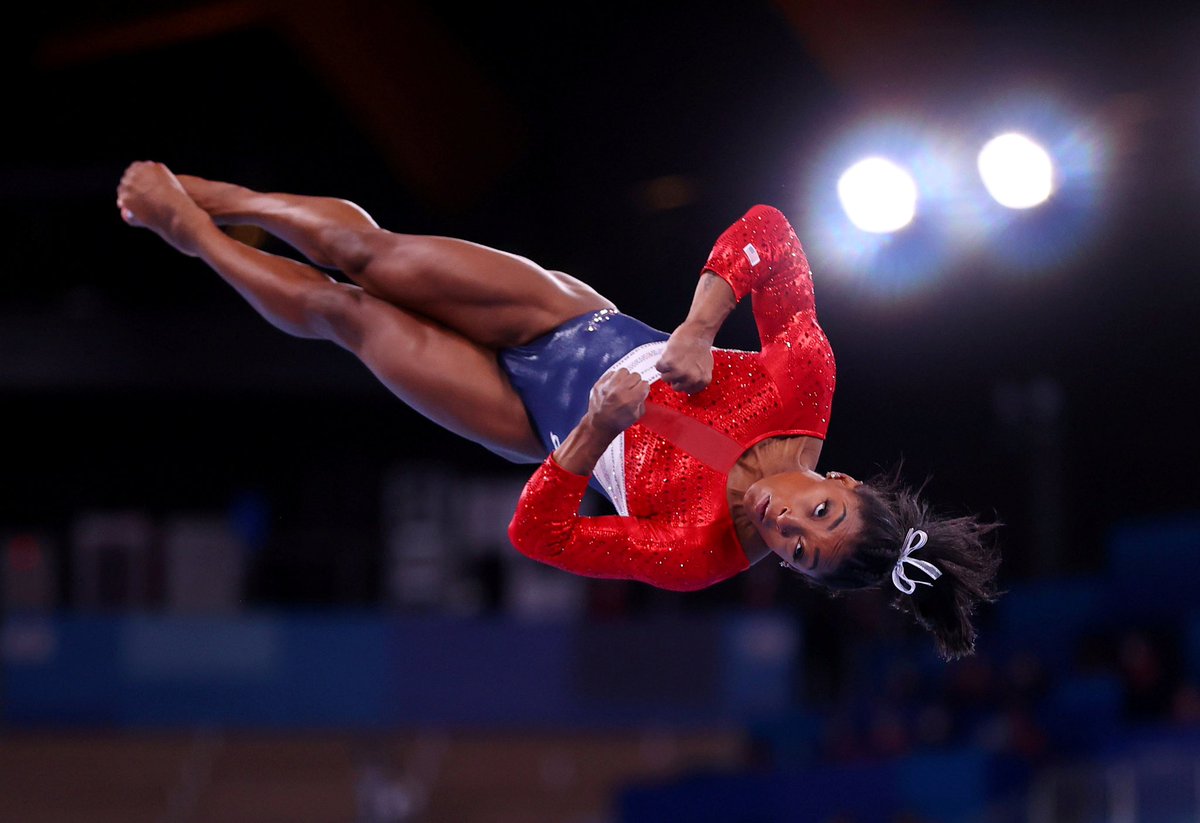 “I’d rather regret the risks that didn’t work out;..than the chances I didn’t take at all.”- @Simone_Biles