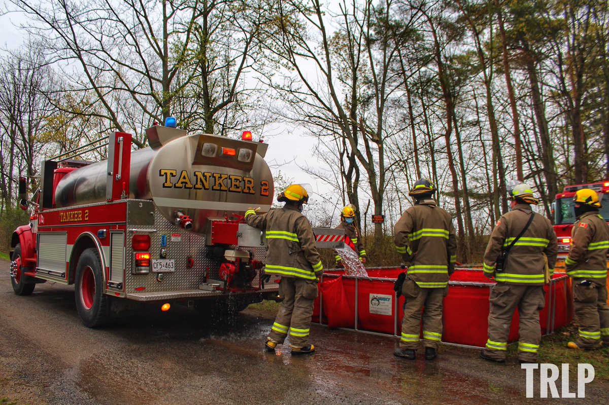 Pelham Tanker 2 <a href="/fire_pelham/">Pelham Fire Department</a> <a href="/Niagara_411/">Niagara_411 🇨🇦</a>
