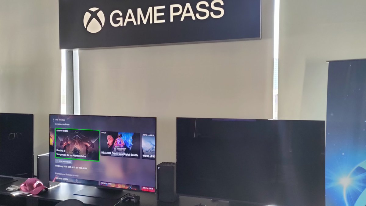 GeekZillaTech's tweet photo. Ya estamos en el #XboxLoft, para disfrutar el Showcase de #XboxBethesda .

¿Qué sorpresas habrá? https://t.co/QVGJVmODGE