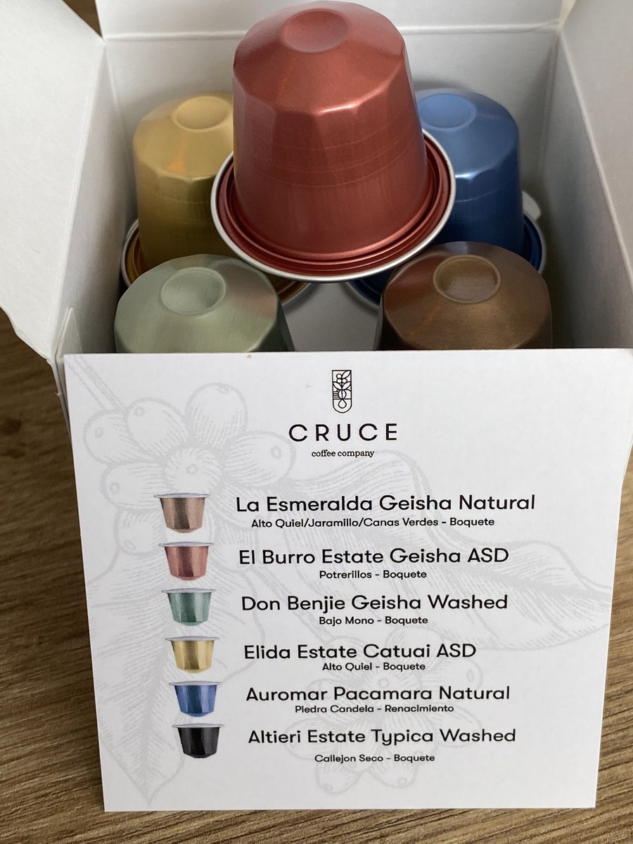 CarlosG15D's tweet photo. Un domingo de café @crucecoffee #family https://t.co/ZuBvVfDlAH