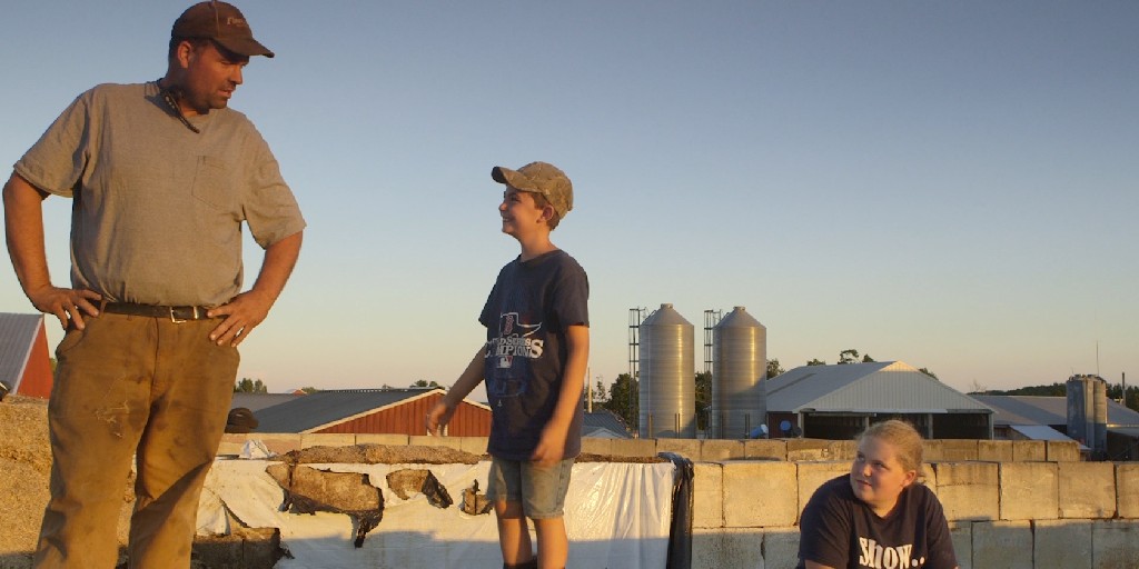 FarmPowered's tweet photo. The decisions we make today are teaching our children how to treat people, animals, and the planet. Utilizing anaerobic digestion to create #FarmPowered #renewableenergy is a choice we can make that will lead to a sustainably-minded generation coming behind us. #childrensday https://t.co/syZ5fatDXg