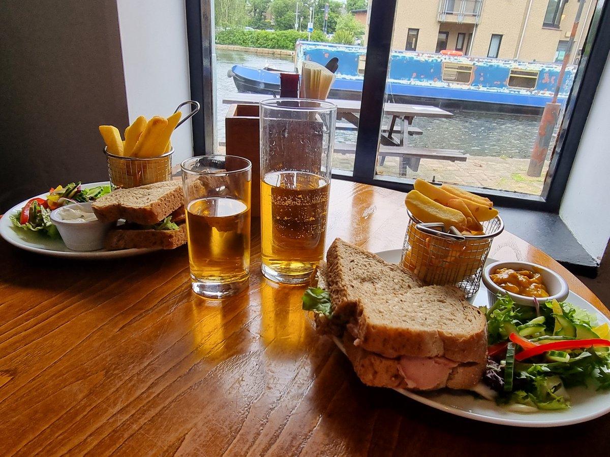 JWT42's tweet photo. Lovely relaxed lunch @thewaterwitch in Lancaster today https://t.co/xekTtKuXMW