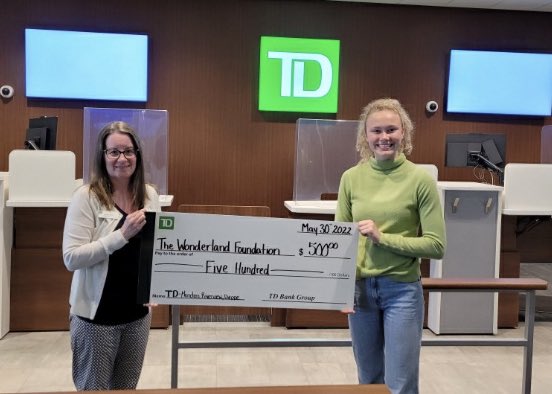 TD Moncton Market giving back to an amazing group of students making a positive impact in our community. #thewonderlandfoundation #ymca #reconnect  <a href="/KimNWood_TD/">Kim Wood</a> <a href="/KimRogersTD/">Kim Rogers</a> @DylanTufford_TD <a href="/TinaFMurphy/">Tina Murphy</a> <a href="/CarrieLeith/">Carrie Leith</a>