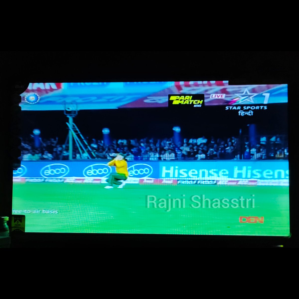 secret_rajni's tweet photo. @Hisense_IND Done ✅
#SpotHisense #Hisense
Dear @Hisense_IND 
Here i spotted " HISENSE " during today's #IndiavsSouthAfrica Match.
❤️❤️
Took photos from live match 🏏🏏🏏🏏🏏🏏 #WinHisense #WinAC
Biggest wish to win ❤️
Join
@Cool_rishi02 
@k50devi 
@imAjayKewat 
@artist_byheart https://t.co/TBK00wvBwn