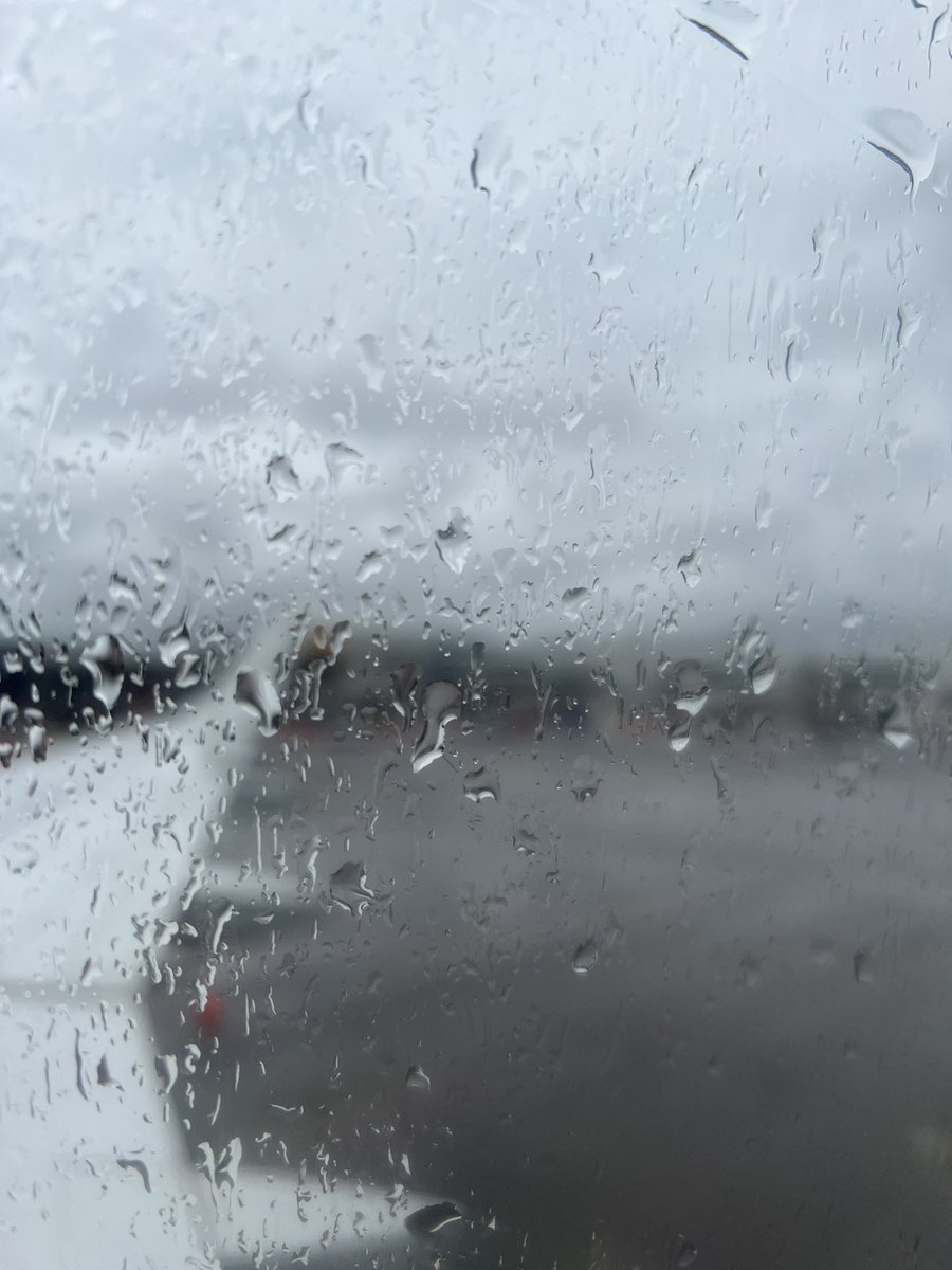 hashtag_ceejay's tweet photo. Same #PNWProblems https://t.co/YsxE3cZ7bx