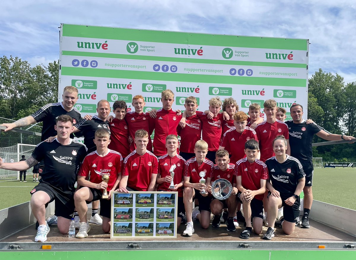 AberdeenFCYouth's tweet photo. OSM’75 Tournament Update 🇳🇱 

Another successful learning weekend for the young @AberdeenFC side. With 4 wins, 3 defeats &amp; 1 draw it wasn’t enough to make the final. However, Kooper won 2nd best player of the tournament, Fraser joint top scorer &amp; also the fair play team award.🏴󠁧󠁢󠁳󠁣󠁴󠁿 https://t.co/xgbpKMxmkf