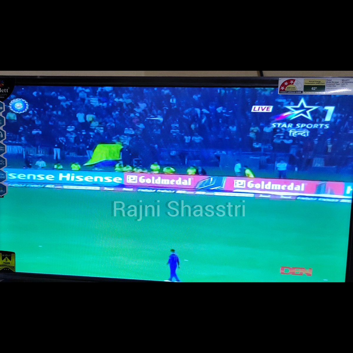 secret_rajni's tweet photo. @Hisense_IND Done ✅
#SpotHisense #Hisense
Dear @Hisense_IND 
Here i spotted " HISENSE " during today's #IndiavsSouthAfrica Match.
❤️❤️
Took photos from live match 🏏🏏🏏🏏🏏🏏 #WinHisense #WinAC
Biggest wish to win ❤️
Join
@Cool_rishi02 
@k50devi 
@imAjayKewat 
@artist_byheart https://t.co/TBK00wvBwn