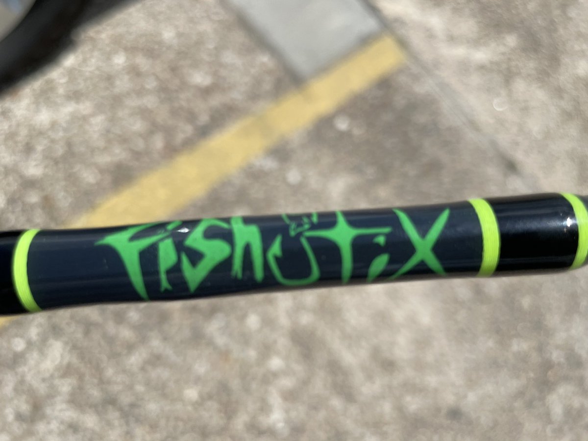 HoodooSports's tweet photo. Made a little pit stop to check out the Fishstix new storefront in Santa Fe, TX and pickup a new stock of custom rods. Got ‘em back in stock everyone. #Fishstix #HoodooSports https://t.co/tCneMTgL9g