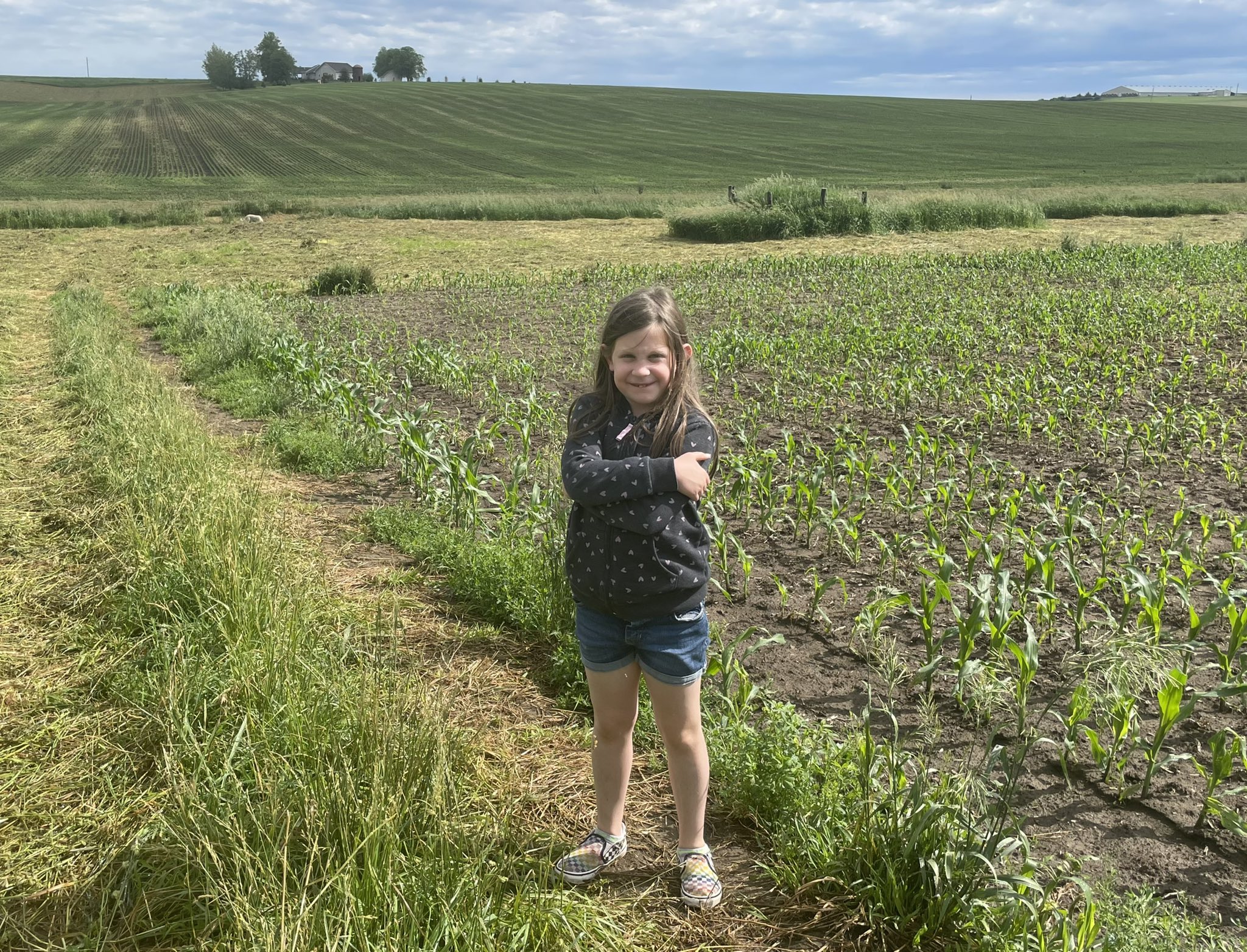 Twitter Farm Girl Lacy - koh5r7c
