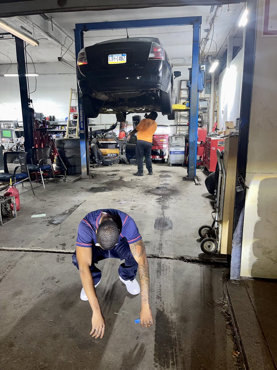 raw32_'s tweet photo. location: Auto Shop https://t.co/JA7TM5HbL0