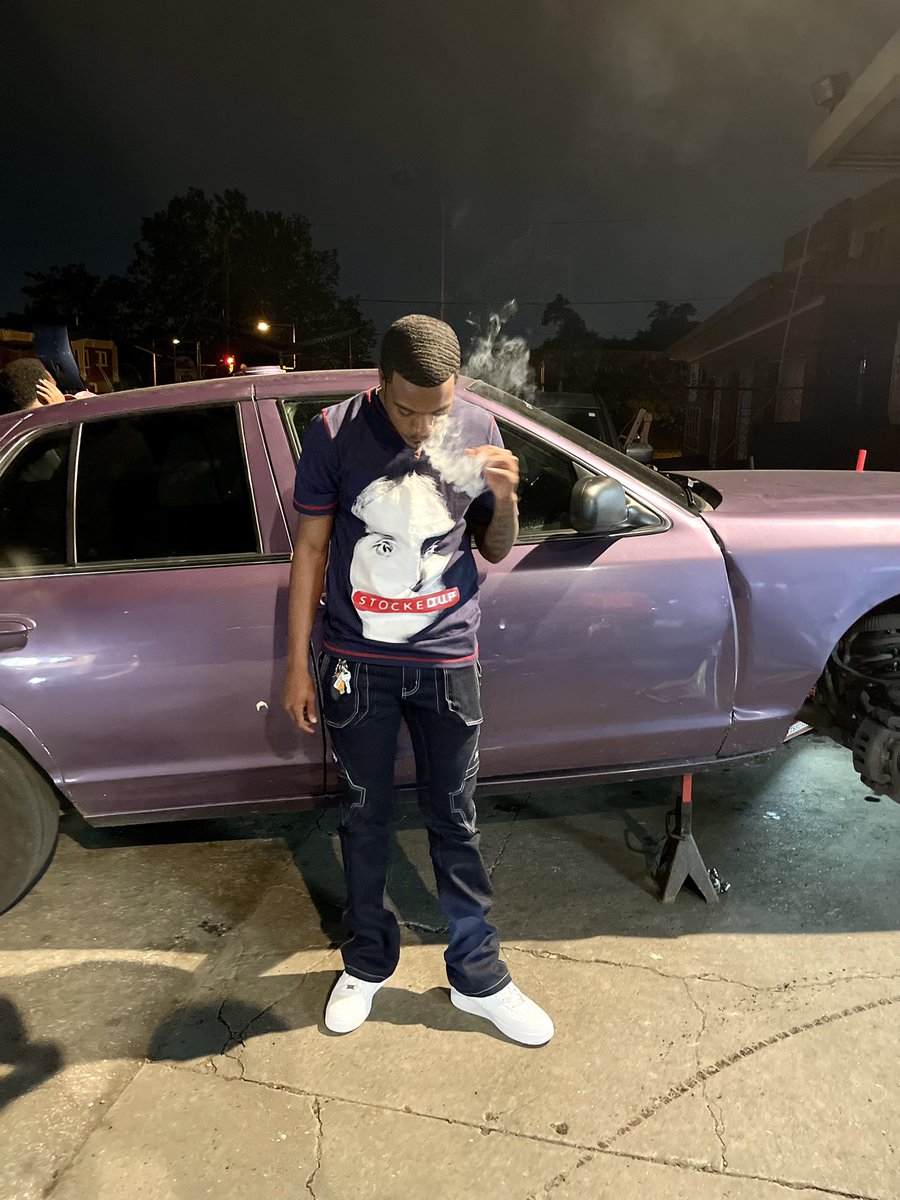 raw32_'s tweet photo. location: Auto Shop https://t.co/JA7TM5HbL0