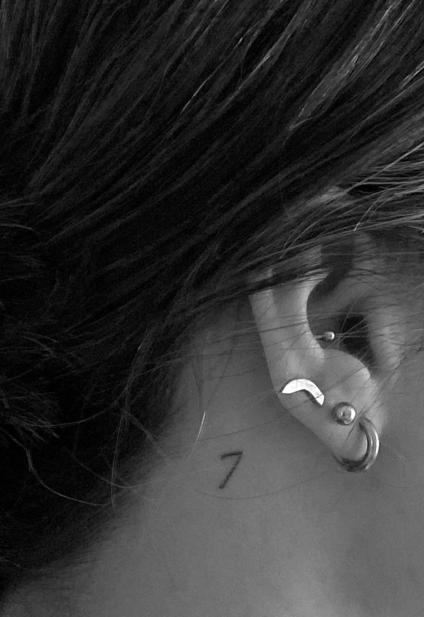 daeguthv's tweet image. a lil 7 for life🫶💜