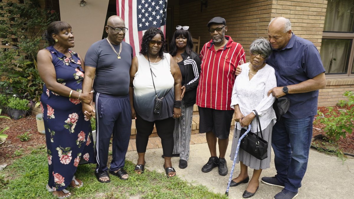 Very emotional day for Terry in South Carolina as he meets more of his lovely US family and visits his dad's grave for the first time.  #terrysgidad <a href="/terrysgidad/">Terry's GI Dad Film</a>
 @MixedMuseum