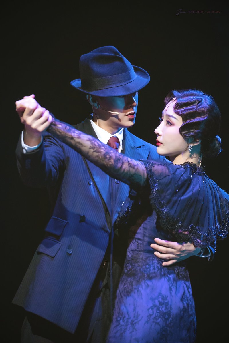 _Jane_pic's tweet image. 뮤지컬 &amp;lt; 사의찬미 &amp;gt;_ 220610
심덕 役 #김려원 배우님
사내 役 #이해준 배우님

넌 이폴리타야, 죽음의 승리.