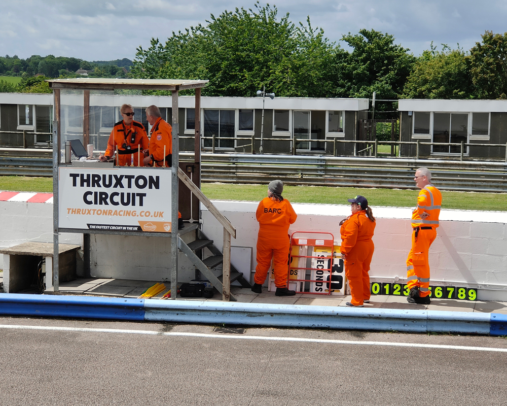 thruxtonhist's tweet photo. And that's it for another Thurxton Historic! Huge thanks everyone who took part or came to watch - you all made this a really great event!
@thruxtonracing
#thruxton
#historicmotorsport 
#thruxtonhistoric https://t.co/yeg9SxNql3