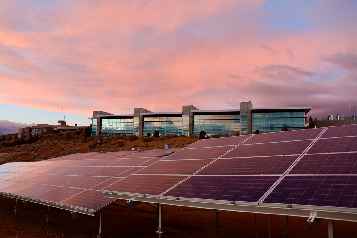 SOL1_Spain's tweet photo. Solar Panels Installation On New EU Buildings To Address Clean Energy

The EU Commission's carbon-reduction efforts have been expedited by the need to reduce reliance on Russian fossil resources.

Read More: https://t.co/7w5Uhu8m8u
#solarpanels #solarenergy #cleanenergy #sunpower https://t.co/xkAPI3vSA8