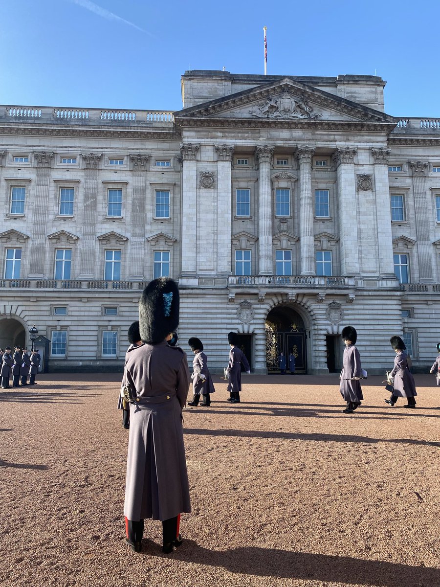 nadiaelroz's tweet photo. London https://t.co/zAFKMVCOkn