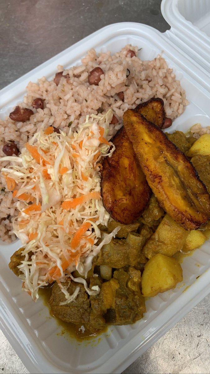 vipeats's tweet photo. Curry Goat , what side are you adding ?   Cheesy mash potatoes ? OR rice &amp; peas ? Tell us in the comments ⬇️
#vipeats https://t.co/wJ2qTIwjpn