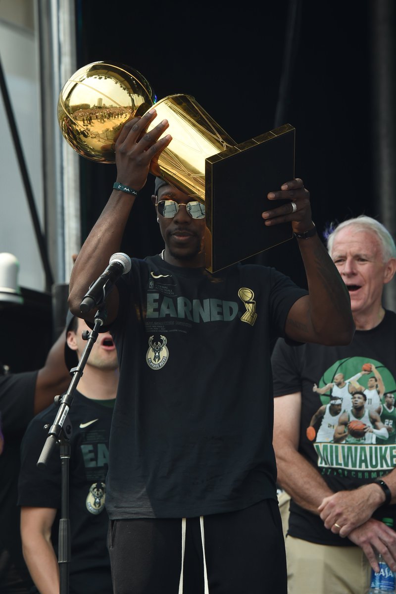 Happy 32nd birthday to NBA champion Jrue Holiday! 