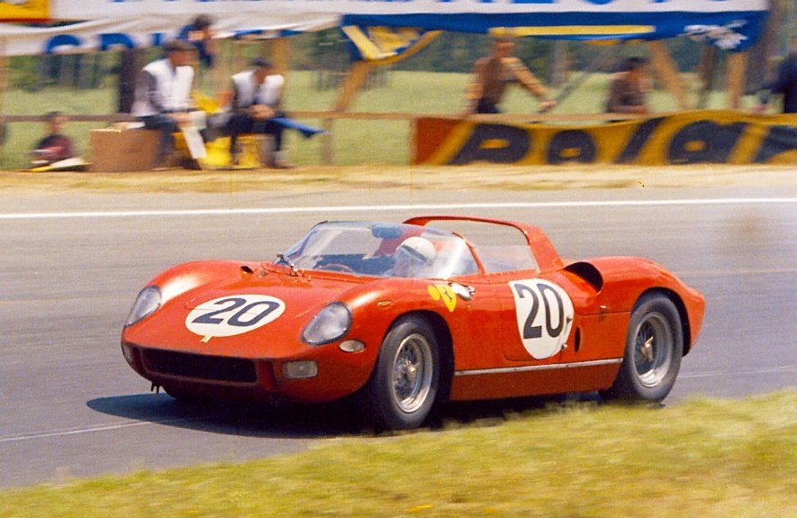 FerrariRaces_'s tweet photo. Ferrari 275 P - Le Mans 1964 https://t.co/HpVeawVtyo