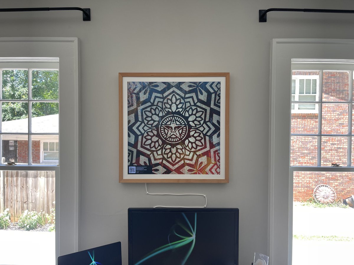 james_in_cali's tweet photo. Installed my 33” SQR @TokenframeNFT last night.  Favorite thing on my walls and that’s saying a lot.  Can’t recommend enough! #nft #OBEY #tokenframe https://t.co/KUyoYpoDxT