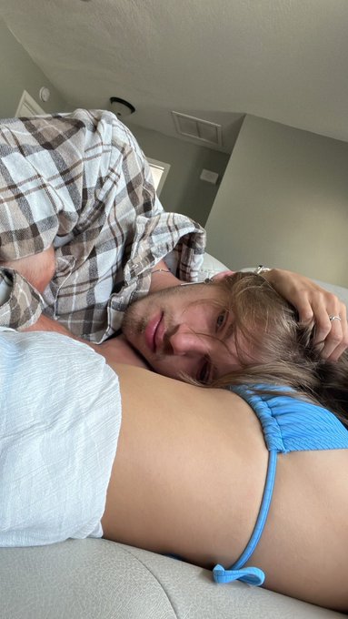 Sometimes I&rsquo;m bb https://t.co/gffa7CAEIu