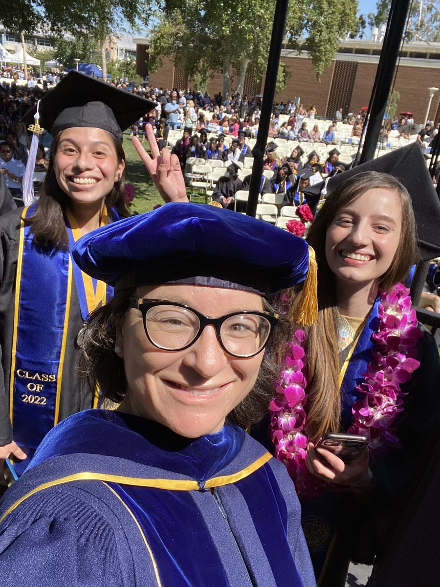 dadakim's tweet photo. It was a bright, glorious morning spent celebrating @ucrchass graduates. Special shoutouts to Tyrone, Farrah, and @kihsmiy! https://t.co/eOw0y5eGot