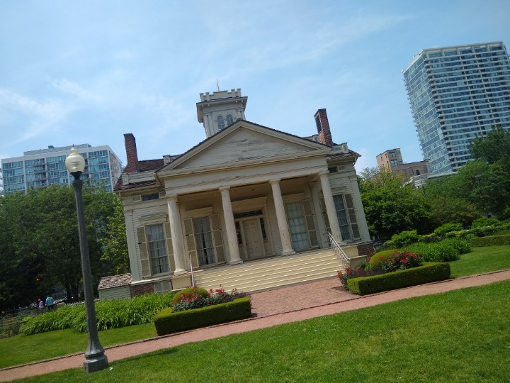 GlessnerHouse's tweet image. The Clarke House is part of the #WalkThroughTime event happening today.