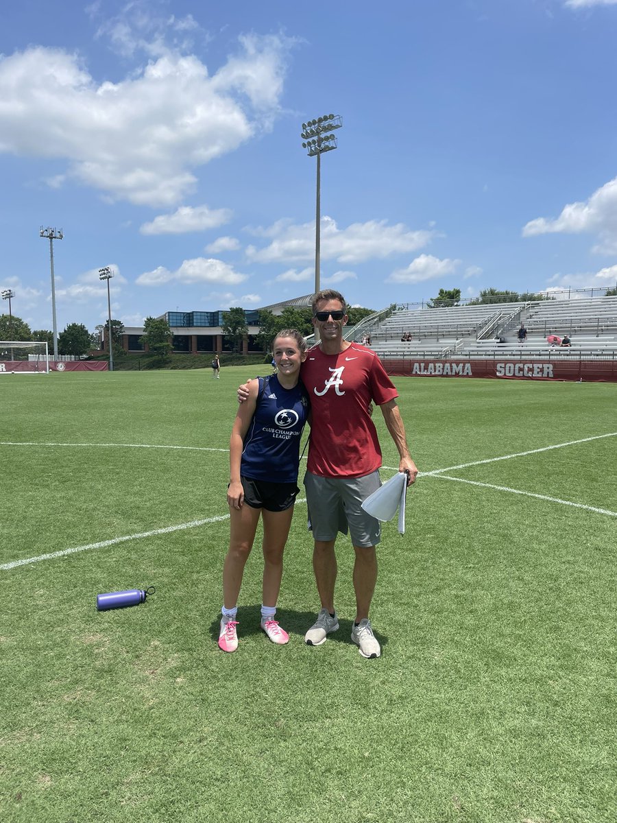HaileyLeflett's tweet photo. Thank you to the coaches at @AlabamaSoccer for and amazing ID camp this weekend! Also thank you to the other following coaches who took the time to come watch. @UACoachHart @AshEllenwood @WeAreSouth_SOC @GoChoctaws_WSOC @ICC_Soccer @HuntingdonWSOC @LethalSoccer @TXsoccerjournal https://t.co/fLLNYADwIZ