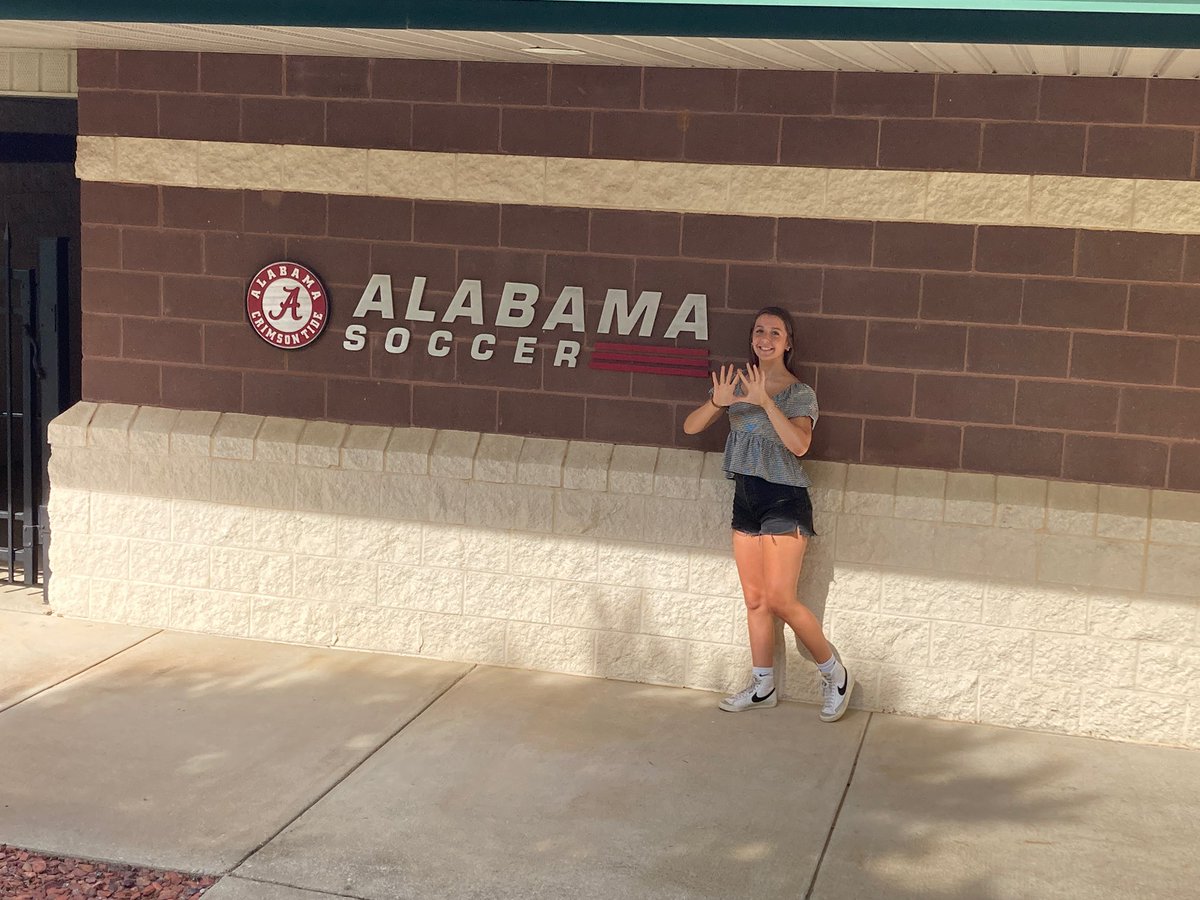 HaileyLeflett's tweet photo. Thank you to the coaches at @AlabamaSoccer for and amazing ID camp this weekend! Also thank you to the other following coaches who took the time to come watch. @UACoachHart @AshEllenwood @WeAreSouth_SOC @GoChoctaws_WSOC @ICC_Soccer @HuntingdonWSOC @LethalSoccer @TXsoccerjournal https://t.co/fLLNYADwIZ