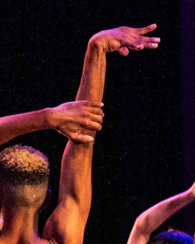 Dance Kaleidoscope tweet media