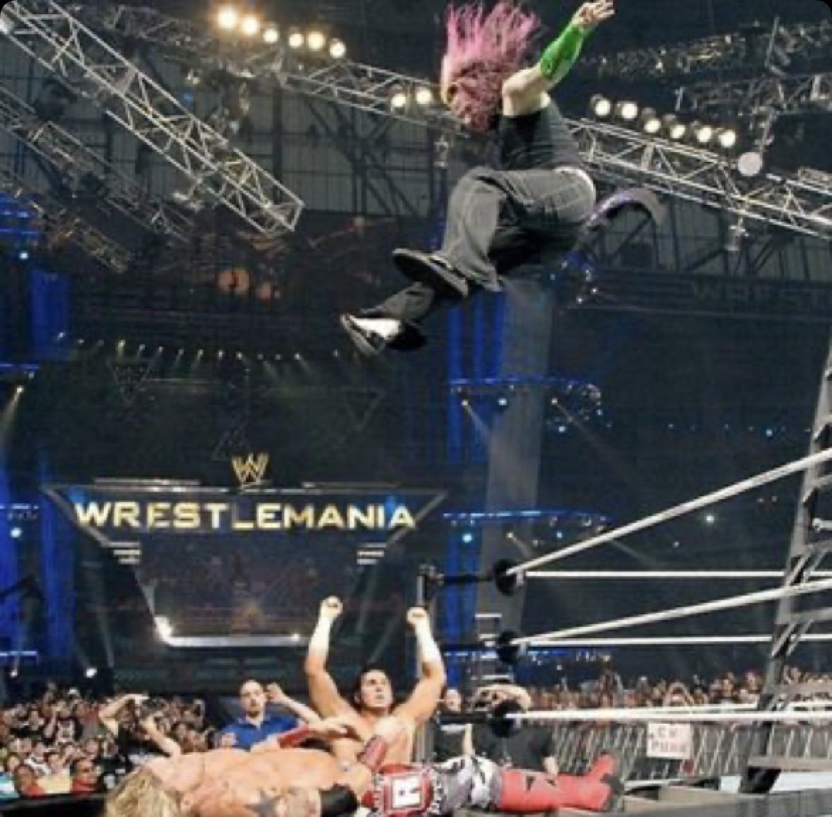 HardWrestlePics's tweet photo. https://t.co/2ptz6D6ISt