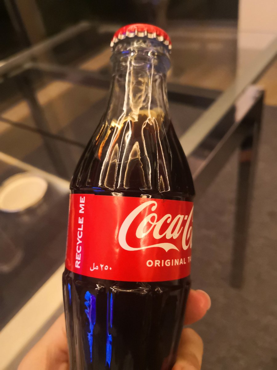ranoohiwa's tweet photo. Where should we #recycle @CocaCola bottles in #slemani? https://t.co/3oSnxfzKX9
