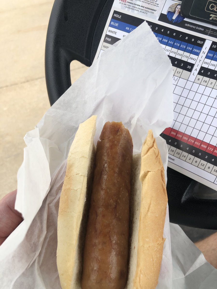 HotDogsKC's tweet photo. It’s so nice that the pandemic finally ended and I could return to my roots @acequick22 @JakeMense @realdonaldtrump @kellyinvegas https://t.co/2vnPhpN9RF