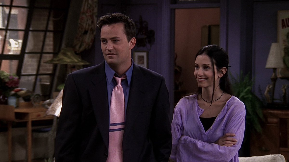 screencaps friends tweet media