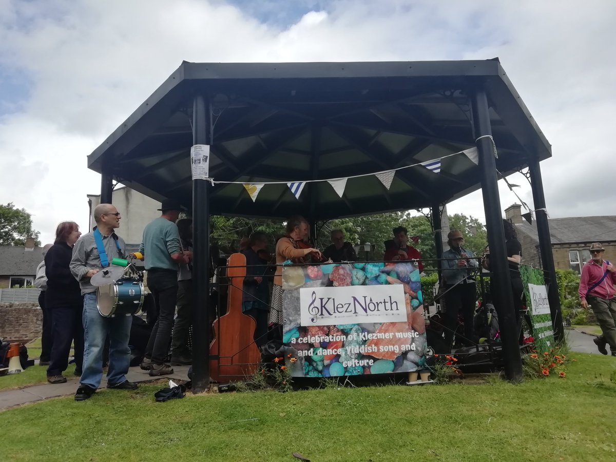 Such fun! Thanks for the welcome #silsden! #BandstandGig #klezmer