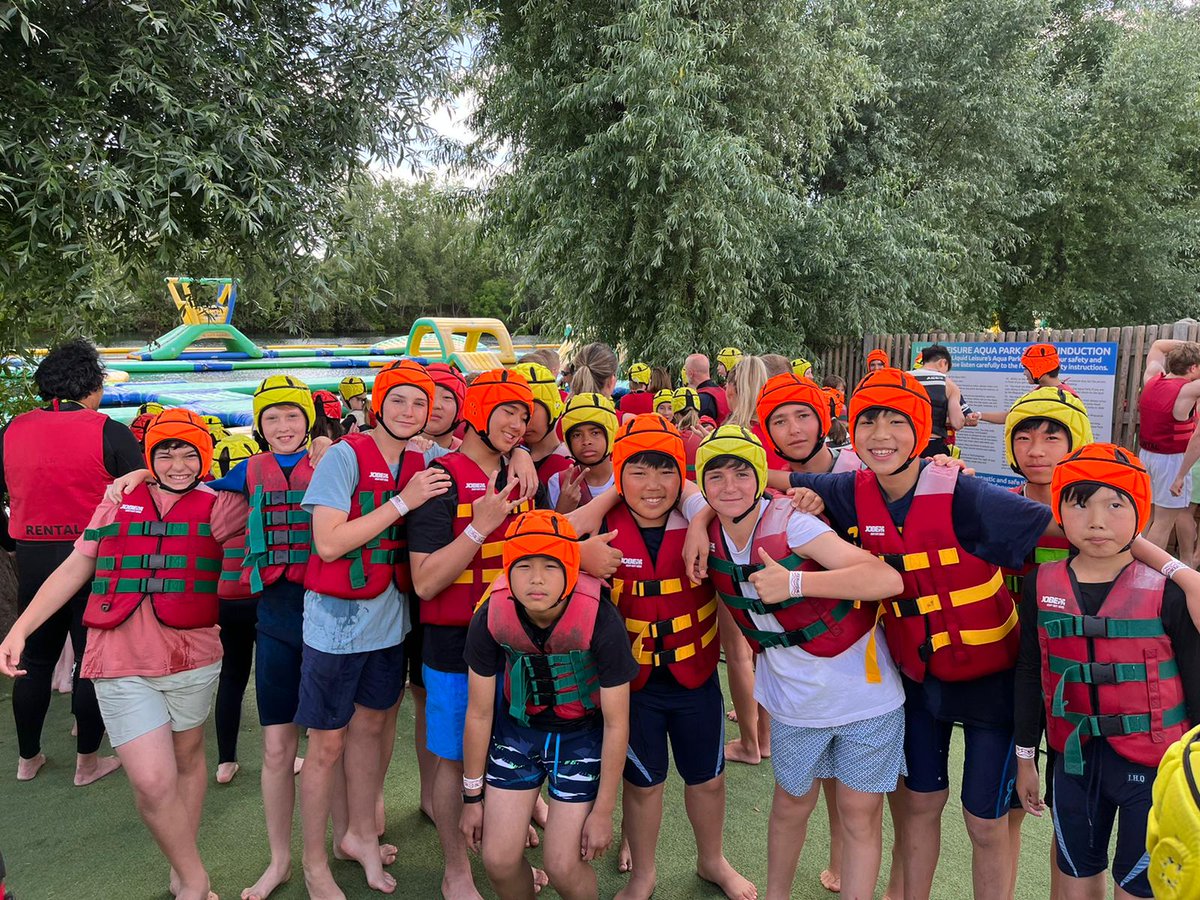 SJBboarding's tweet photo. The boarders had a great day today at Liquid Leisure. Plenty of warm weather to help with the cold waters of the lake. @SJBWindsor #iloveboarding #sjbboarding https://t.co/G1iWSQdH7Q