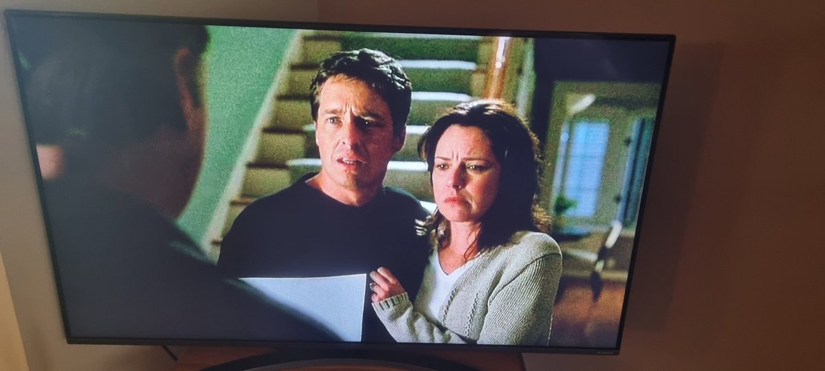 figi30's tweet photo. Rewatching CSI season 1 and look who it is 😉 @TwoGems57 https://t.co/hZv5FR1oKK