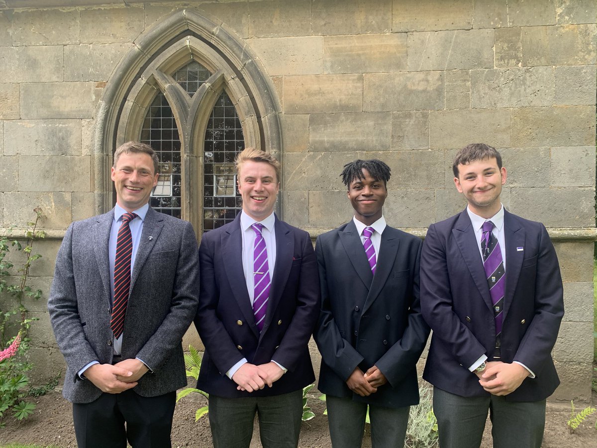 RoundSquareHse's tweet image. Friday saw the final Colour Bearer Service of the year where we thank our outgoing year 13’s to the service they provided to the school in their role. Well done John, Finlay, and Colin as the RS representatives